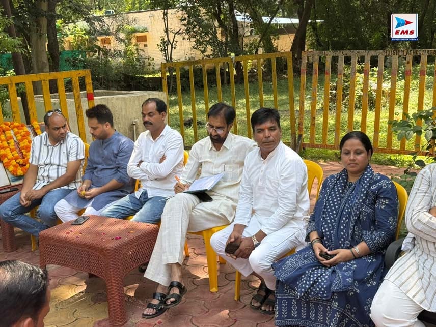 सेवा ज्योति कलश यात्रा की तैयारी, कलेक्टर ने दिए निर्देश